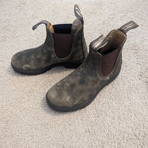 Women's Blundstone boots